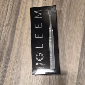 Gleem Power Toothbrush